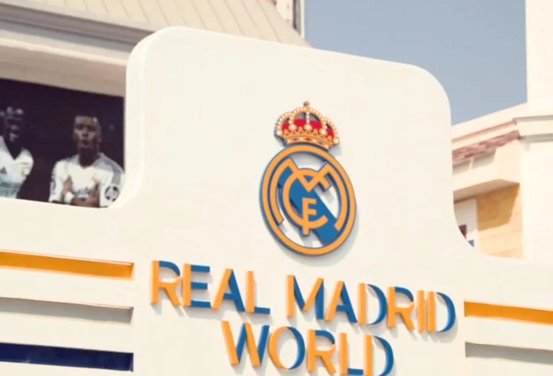 Real Madrid World / REAL MADRID