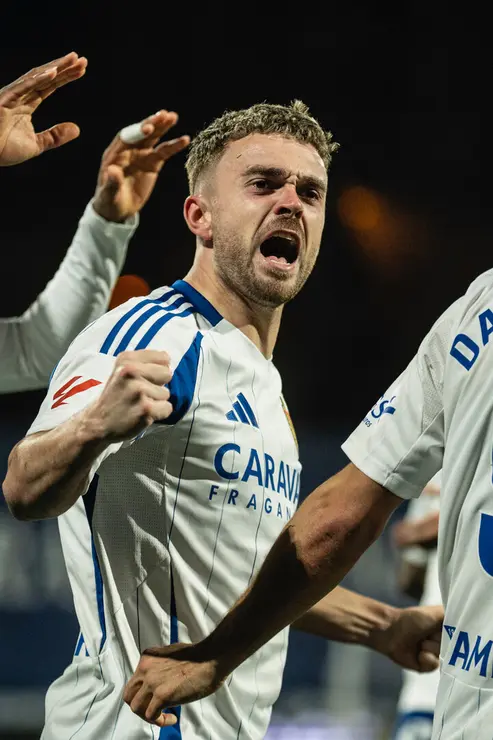 REAL ZARAGOZA-SPORTING. / MARCOS CEBRI&Aacute;N