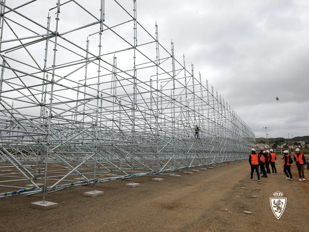 Obras en el Estadio Modular en Parking Norte / Real Zaragoza