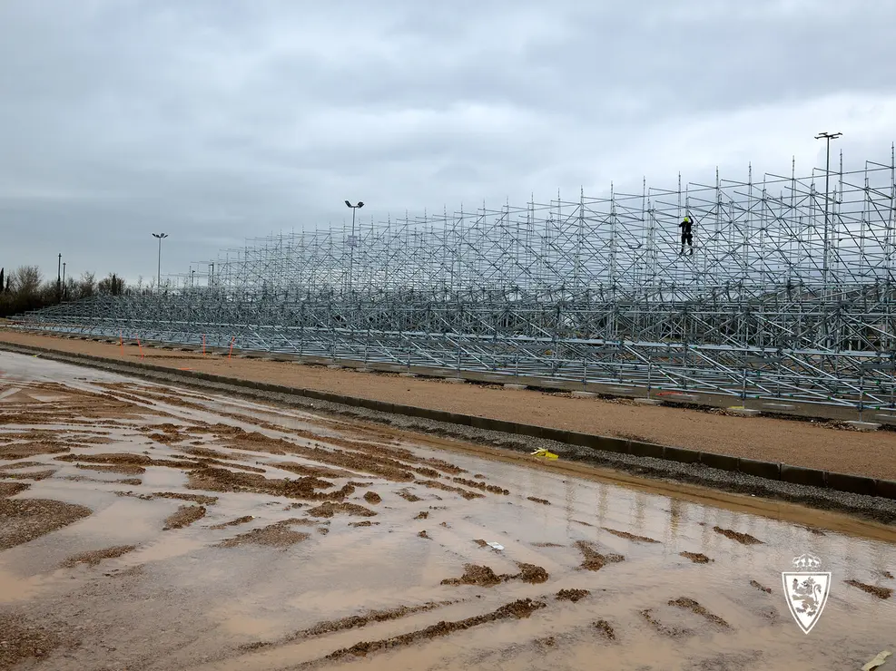 Obras en el Estadio Modular en Parking Norte / Real Zaragoza