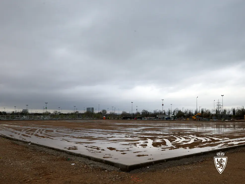 Obras en el Estadio Modular en Parking Norte / Real Zaragoza