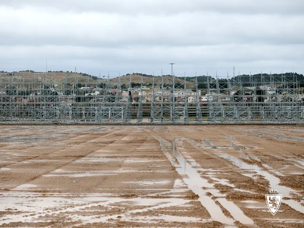 Obras en el Estadio Modular en Parking Norte / Real Zaragoza