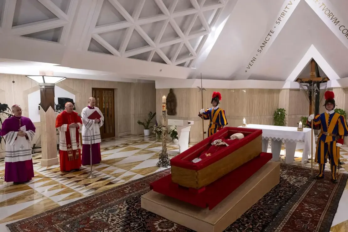 F&eacute;retro del papa en El Vaticano