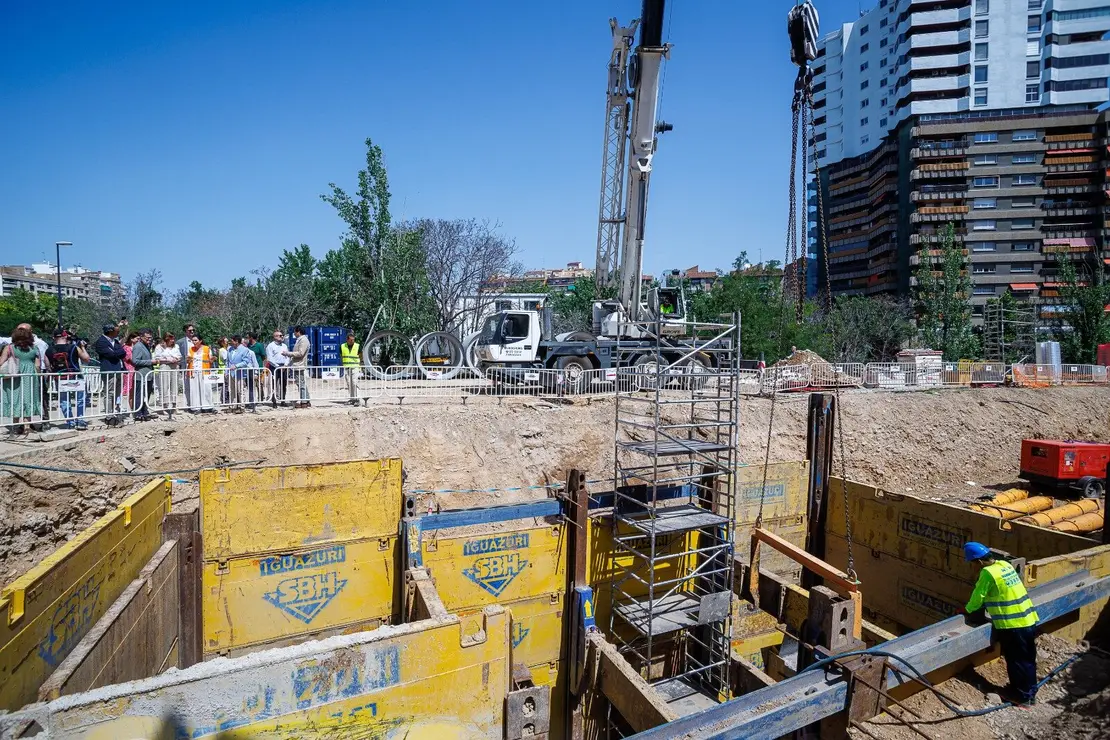 Avance de las obras de la primera fase del proyecto de regeneraci&oacute;n del r&iacute;o Huerva./ AZ