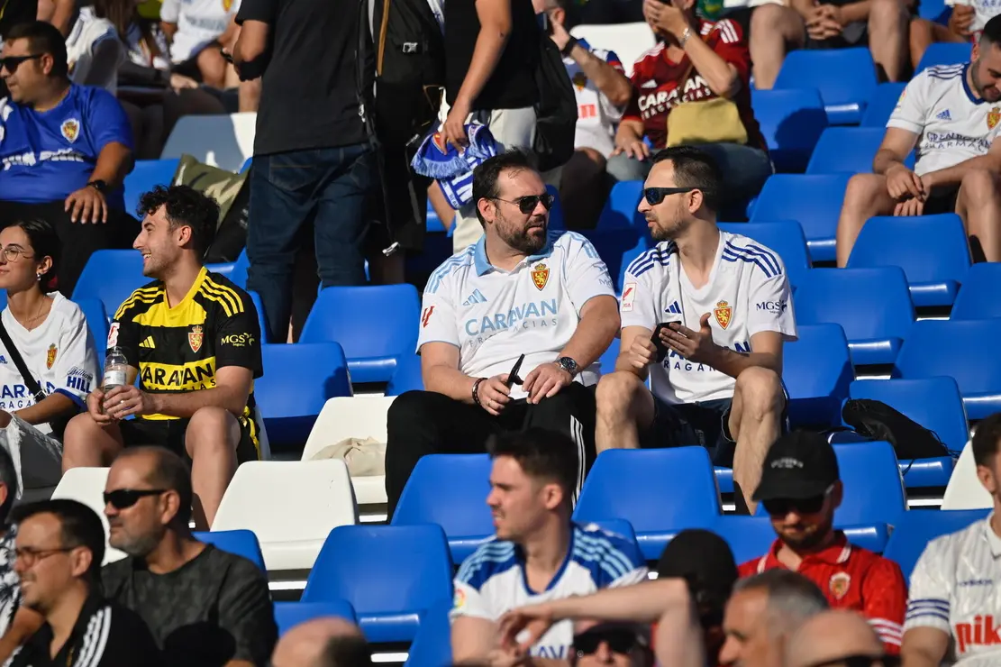 Afici&oacute;n del Real Zaragoza en el Ibercaja Estadio / Marcos Cebri&aacute;n