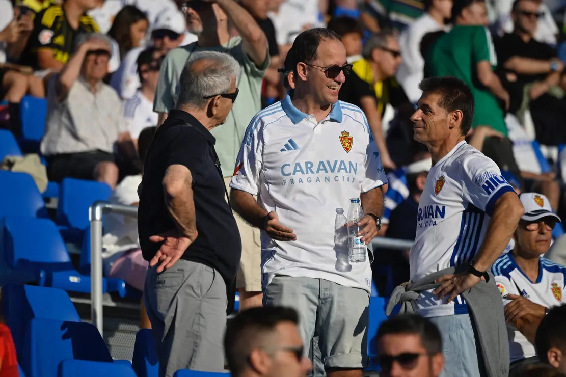 Afici&oacute;n del Real Zaragoza en el Ibercaja Estadio / Marcos Cebri&aacute;n