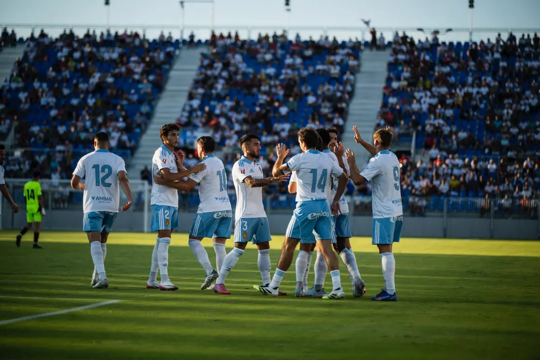 Celebraci&oacute;n de un gol del Real Zaragoza en el Ibercaja Estadio / Marcos Cebri&aacute;n