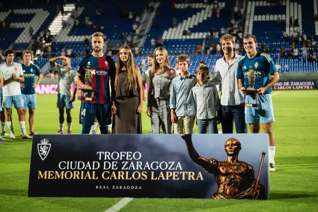 Mejores im&aacute;genes del Real Zaragoza - SD Huesca en el Memorial Carlos Lapetra / Marcos Cebri&aacute;n