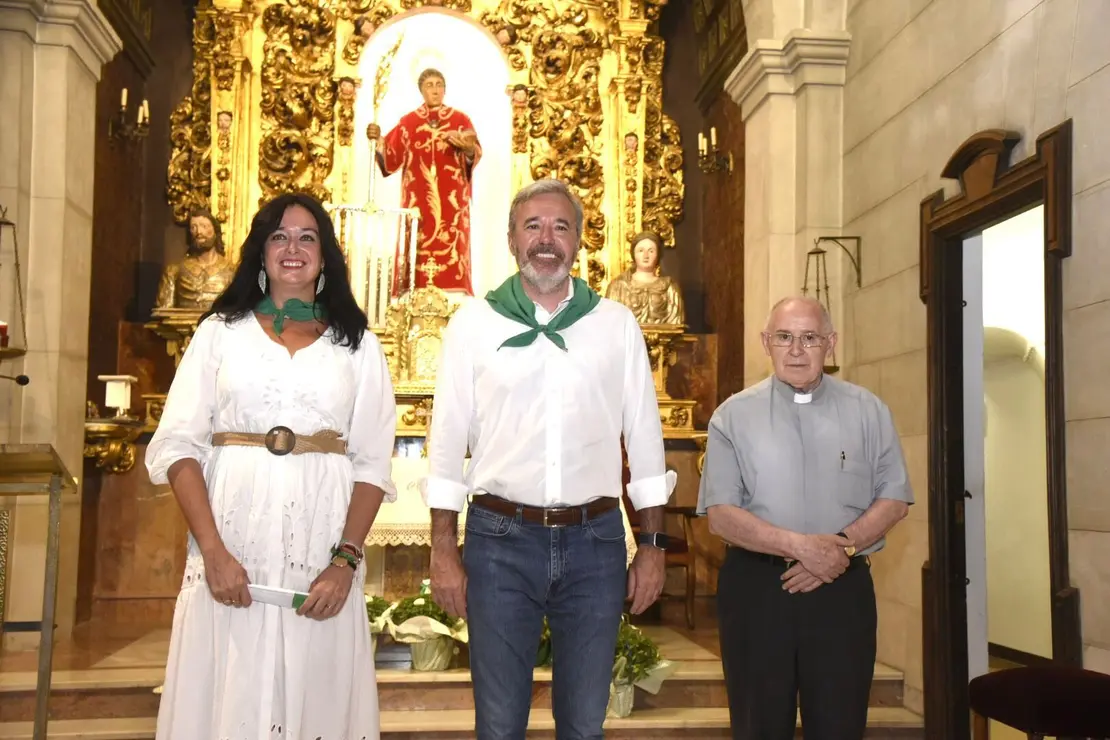 Jorge Azc&oacute;n visita las Fiestas de San Lorenzo ./ Javier Blasco