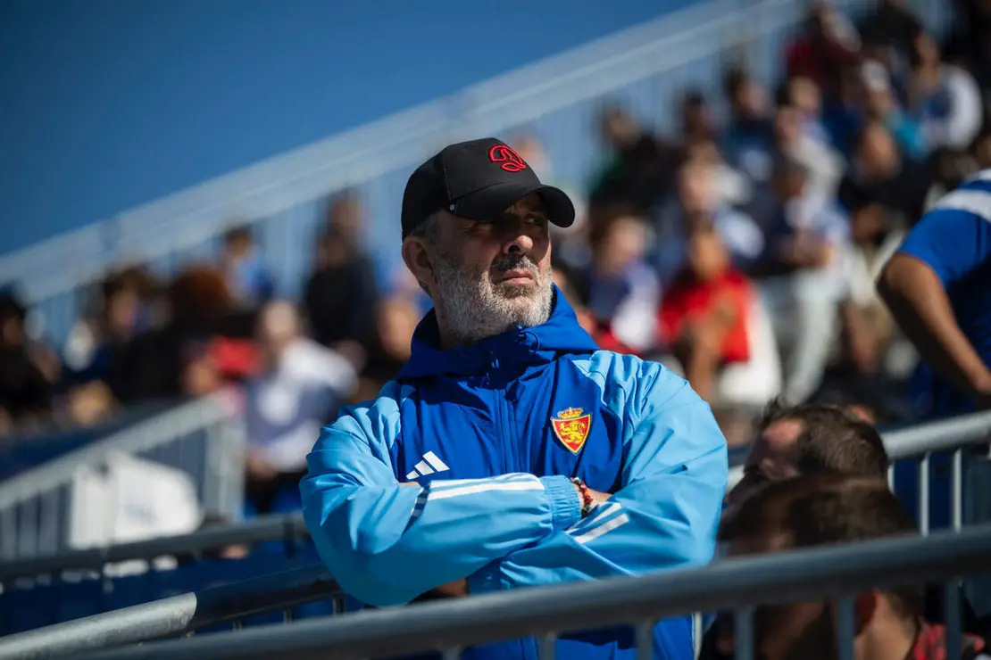Aficionados del Real Zaragoza ante el C&oacute;rdoba / Marcos Cebri&aacute;n