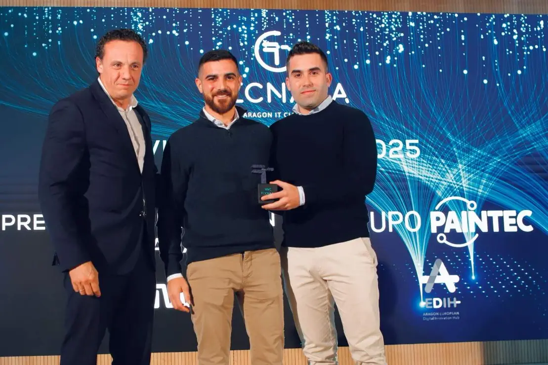 Todos los premiados e invitados a VIVE Tecnara 2025
