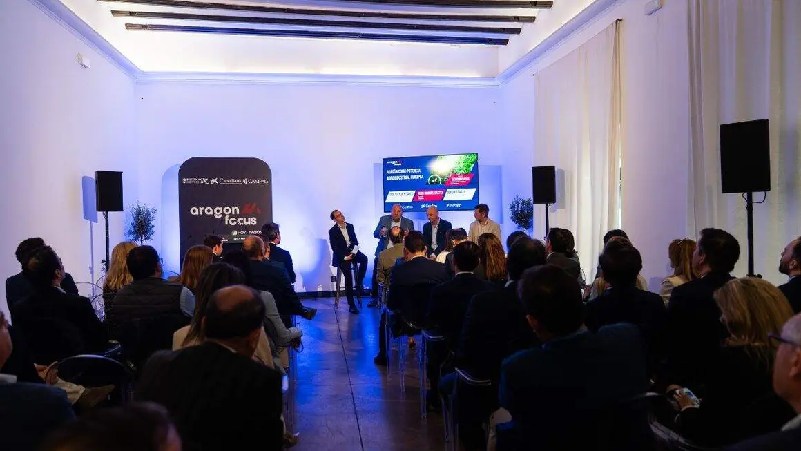 Mesa de debate sobre el sector agroindustrial, en Arag&oacute;n Focus de HOY ARAG&Oacute;N.  / &Aacute;LVARO CALVO
