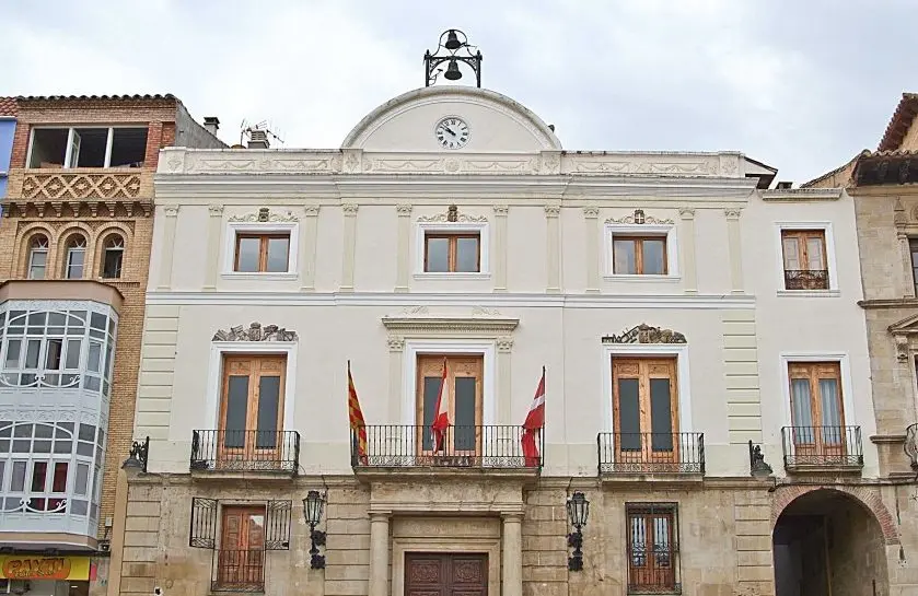Ayuntamiento de Caspe. / HA