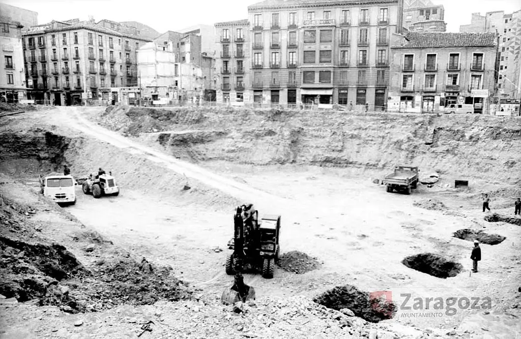 Durante la construcci&oacute;n del parking subterr&aacute;neo en 1969. Fue la &uacute;ltima gran remodelaci&oacute;n de la plaza Salamero / GAZA 