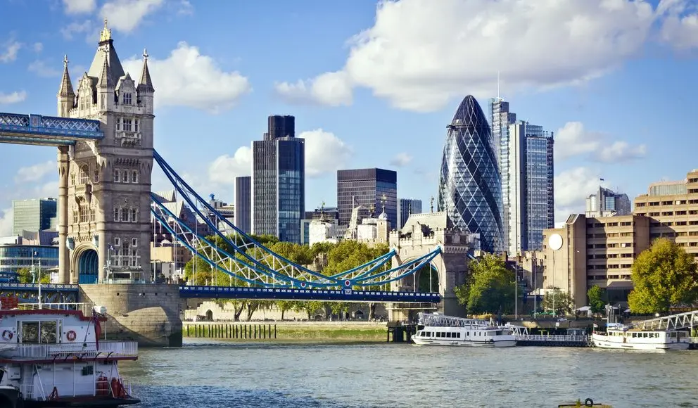 Londres es una de las ciudades europeas qe m&aacute;s ha modernizado su fisonom&iacute;a / HA