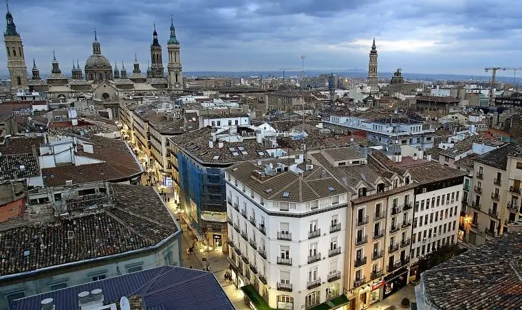 El precio de la vivienda en Zaragoza avanza con solidez./ HA