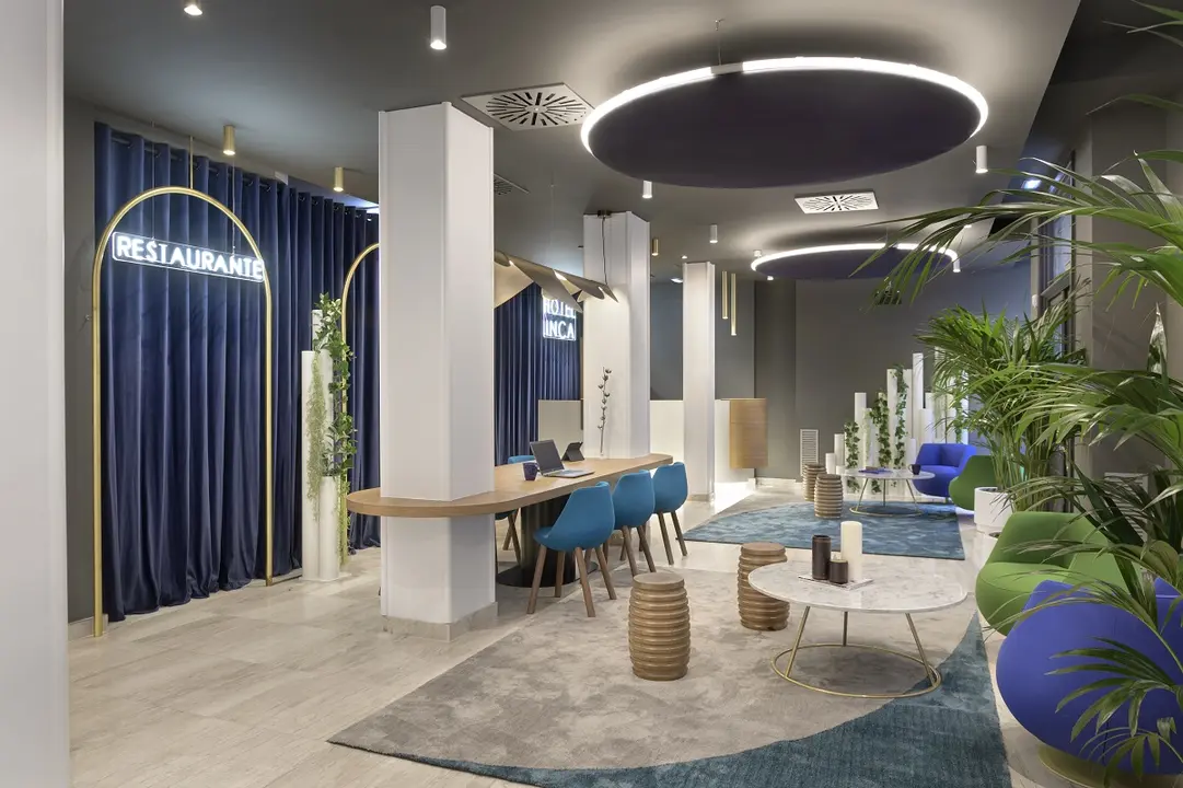 Este renovado hotel boutique est&aacute; a unos metros del Pilar / HOTEL INCA