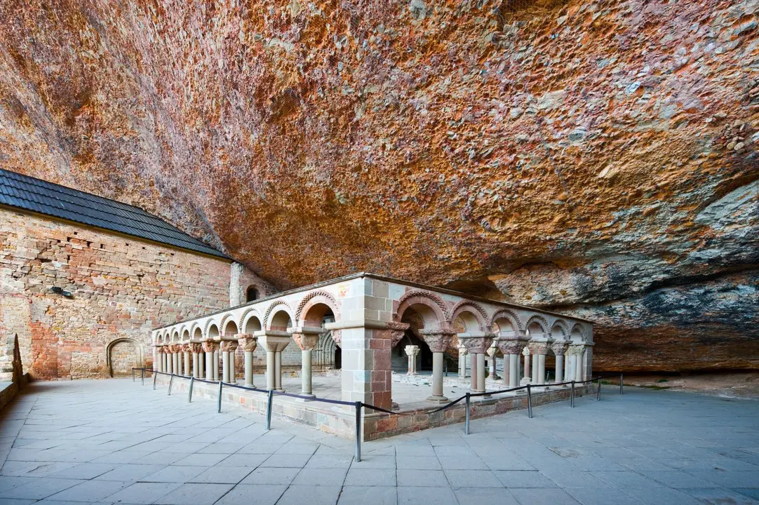 San Juan de la Pe&ntilde;a, cuna del Reino de Arag&oacute;n / Turismo de Arag&oacute;n