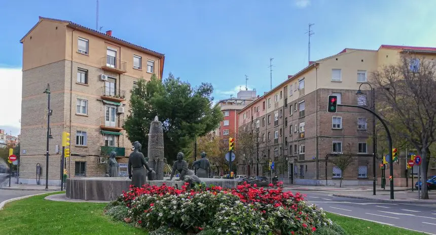 La fuente de las Aguadoras, puerta de entrada a Las Fuentes / HA