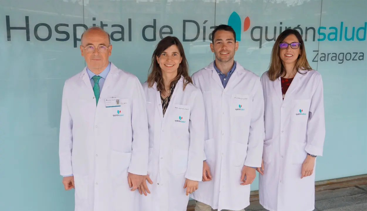De izquierda a derecha, el Dr. Asso, la Dra. Calvo, el Dr. L&oacute;pez y la Dra. J&aacute;uregui/HA