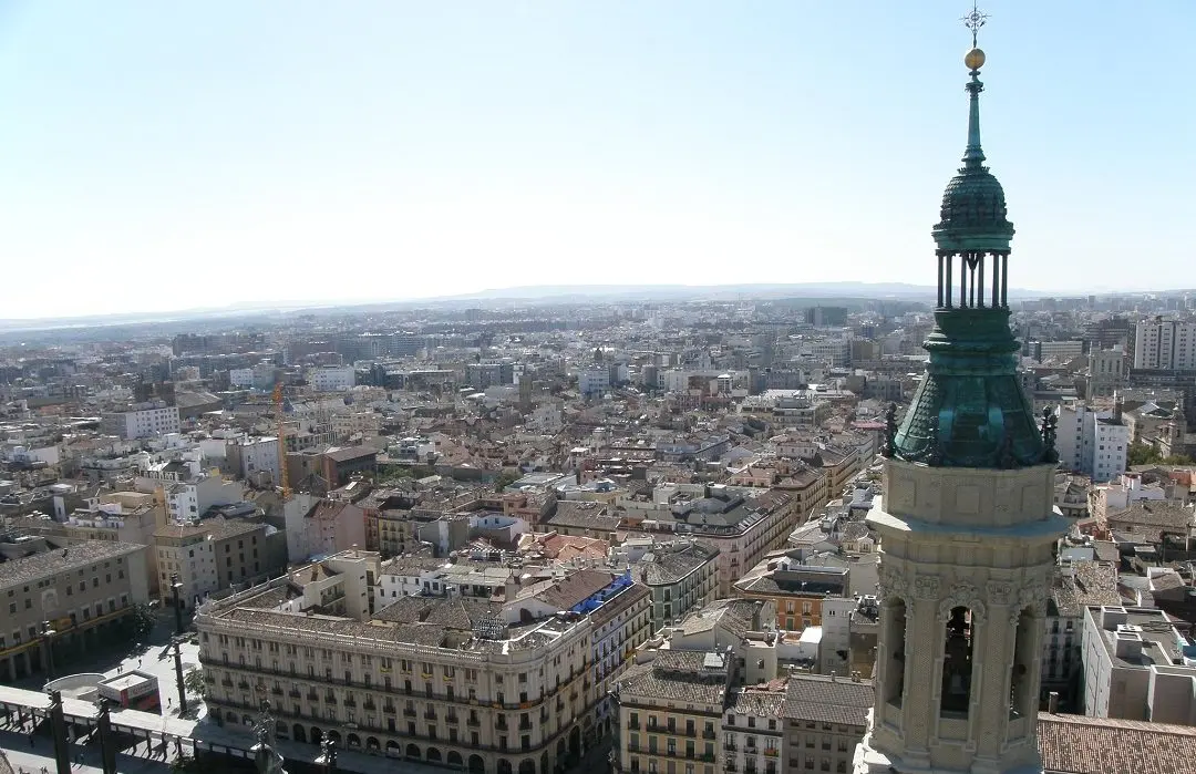 El parque residencial de Zaragoza sigue creciendo y a&uacute;n hay que construir m&aacute;s / HA