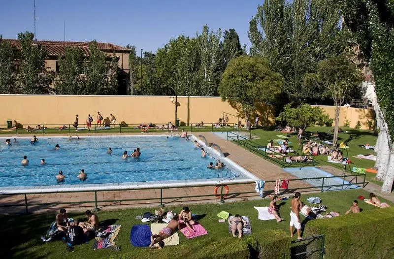 Este verano prestan servicio 22 piscinas municipales / Ayto. Zaragoza