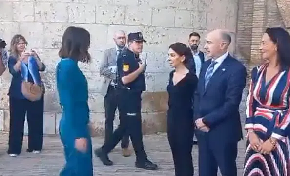 El tenso encuentro entre Irene Montero y Marta Fern&aacute;ndez / Radio Zaragoza