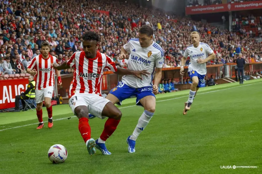 El Real Zaragoza en Gij&oacute;n / LFP