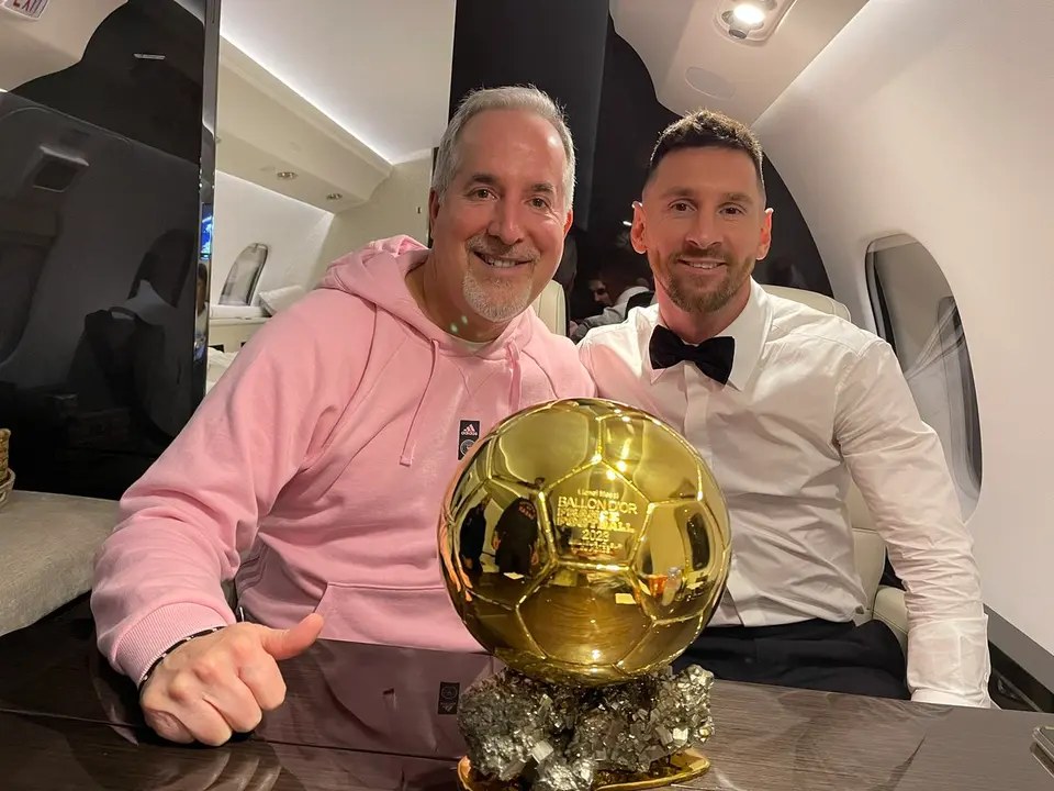 Jorge Mas con Messi / TWITTER DE JORGE MAS