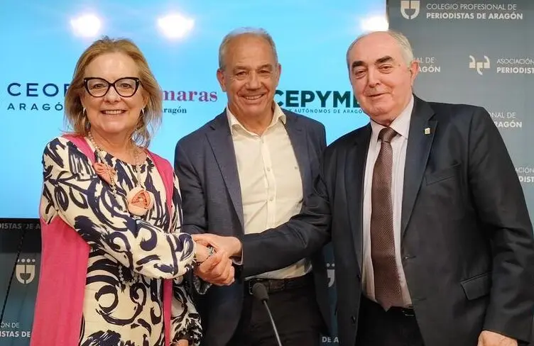 Varios l&iacute;deres empresariales de CEOE y Cepyme durante un acto p&uacute;blico / HOY ARAG&Oacute;N