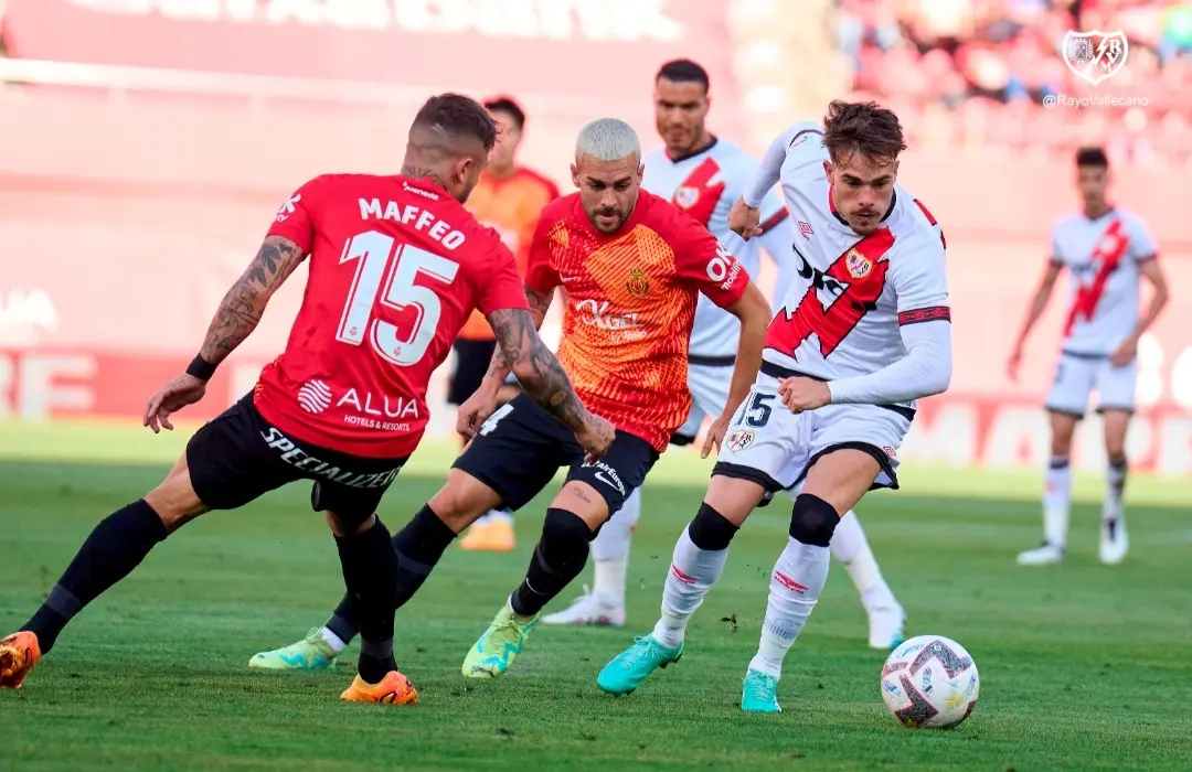 Pep Chavarr&iacute;a con el Rayo / RAYO VALLECANO