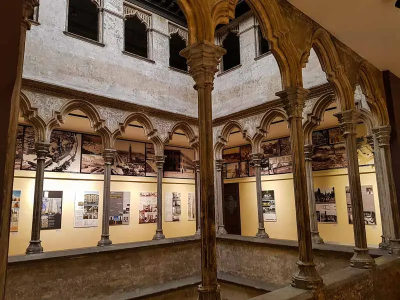 La Casa de los Torrero con su patio renacentista / HOY ARAG&Oacute;N