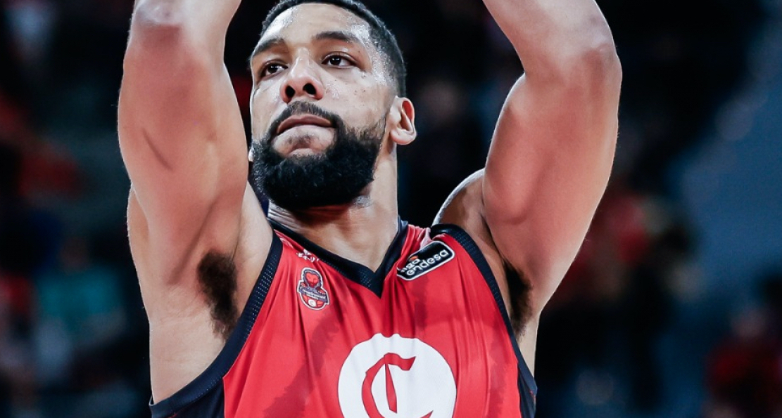 Okafor / CASADEMONT
