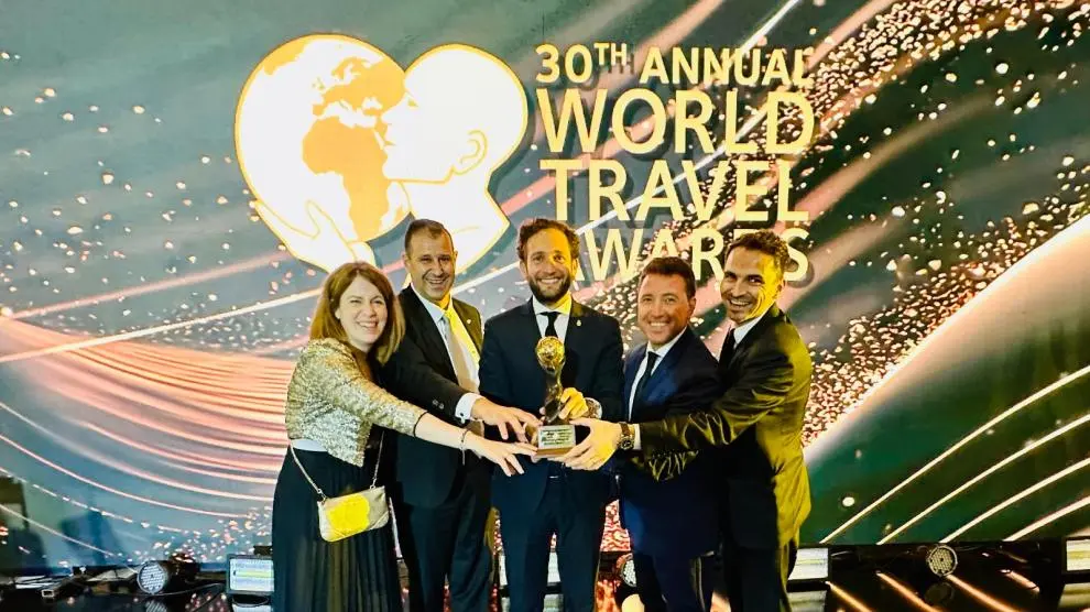 Huesca recibe el premio en los World Travel Awards