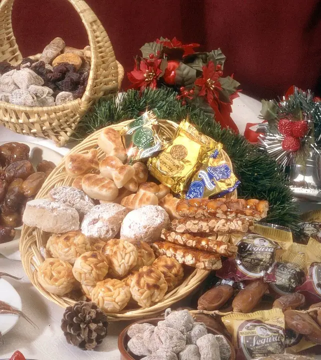 Surtido de dulces de Navidad Mart&iacute;n Mart&iacute;n