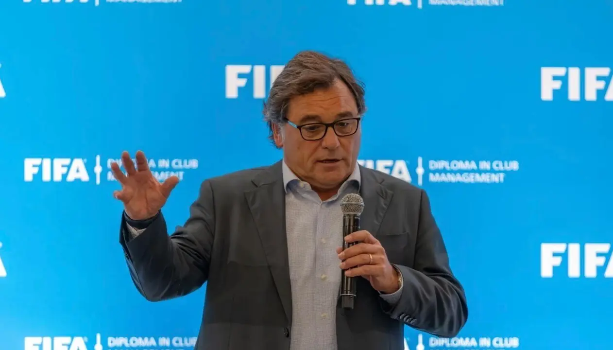 Ra&uacute;l Sanlleh&iacute; en las charlas / REAL ZARAGOZA