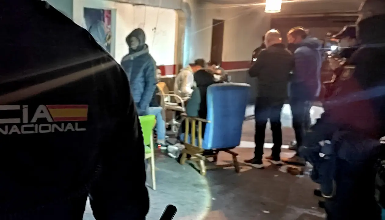 Imagen del registro e identificaci&oacute;n de la Polic&iacute;a a ra&iacute;z de los acuchillamientos / P.N.