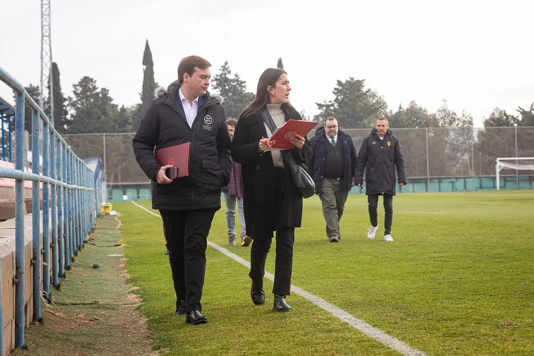 T&eacute;cnicos de la RFEF, dentro de las distintas evaluaciones/Daniel Marcos