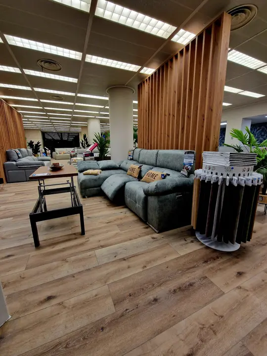 La nueva tienda de Muebles Hipop&oacute;tamo est&aacute; situada en la Almozara