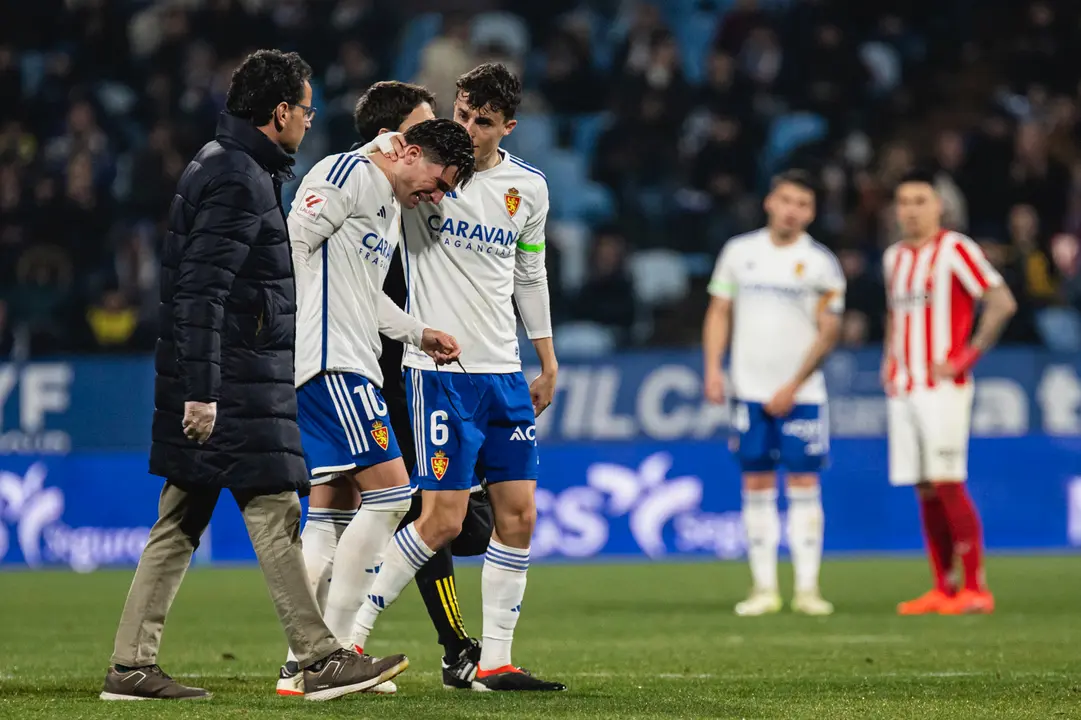 Guti en La Romareda / MARCOS CEBRI&Aacute;N