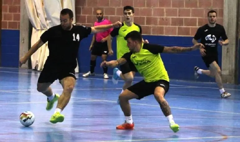 Pedrola celebra la 34 edici&oacute;n del marat&oacute;n de f&uacute;tbol sala.