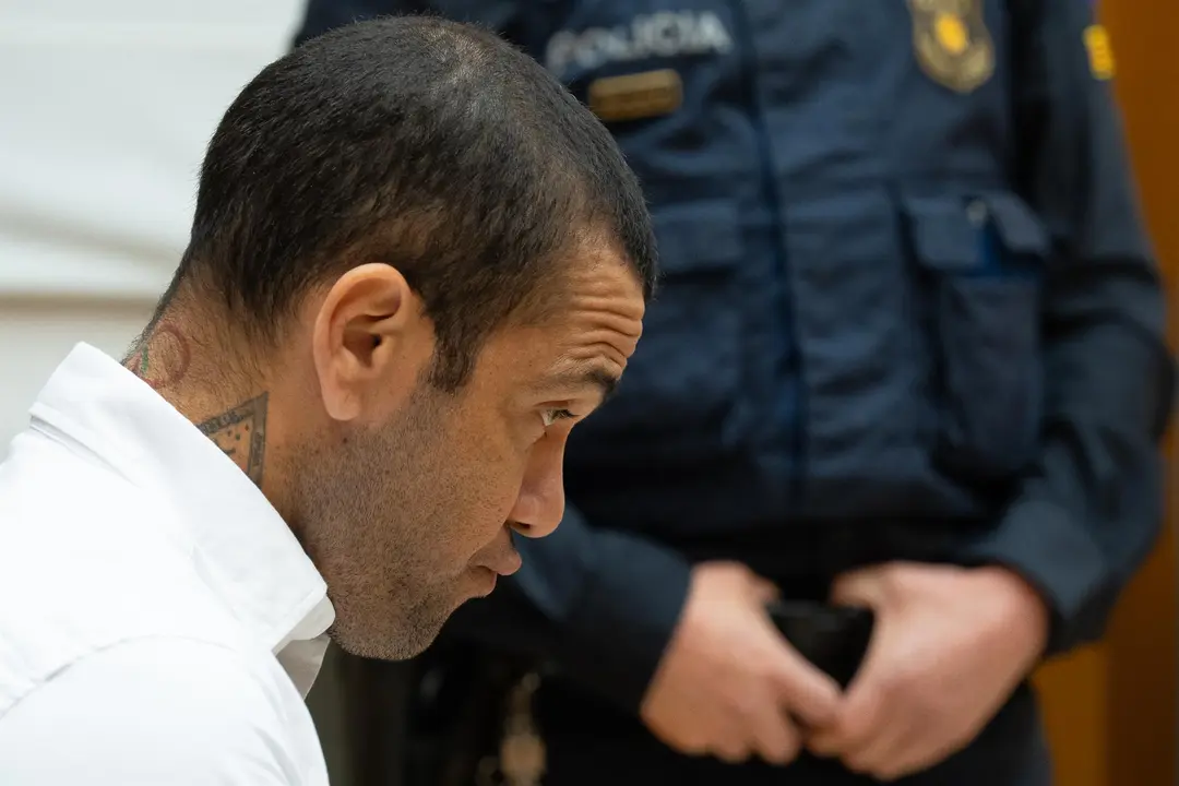 El exfutbolista Dani Alves durante un juicio en la Audiencia de Barcelona / EP