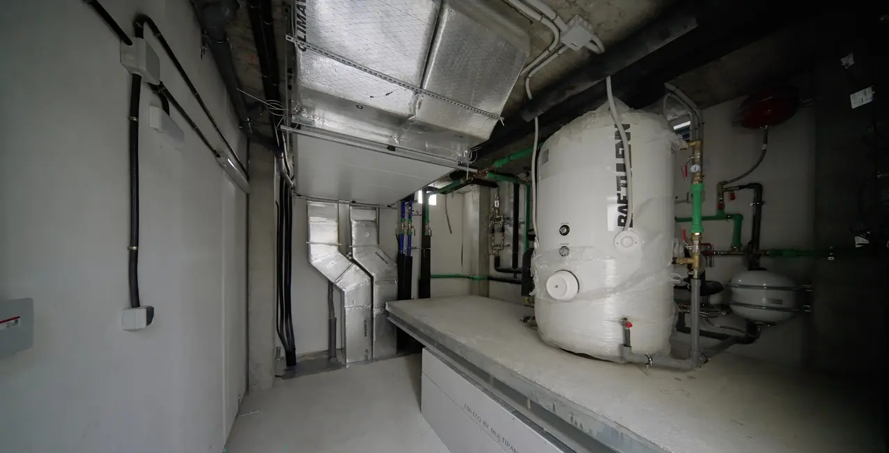 Cuadro de instalaciones de ventilaci&oacute;n controlada / LOBE