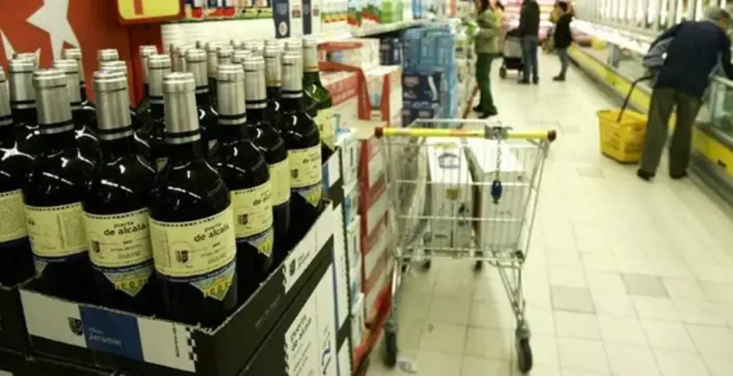 Imagen de las estanter&iacute;as de un supermercado /Europa Press