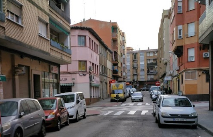 Imagen de la calle Lastanosa, en el barrio de Delicias, donde tuvieron lugar los hechos /H.A.