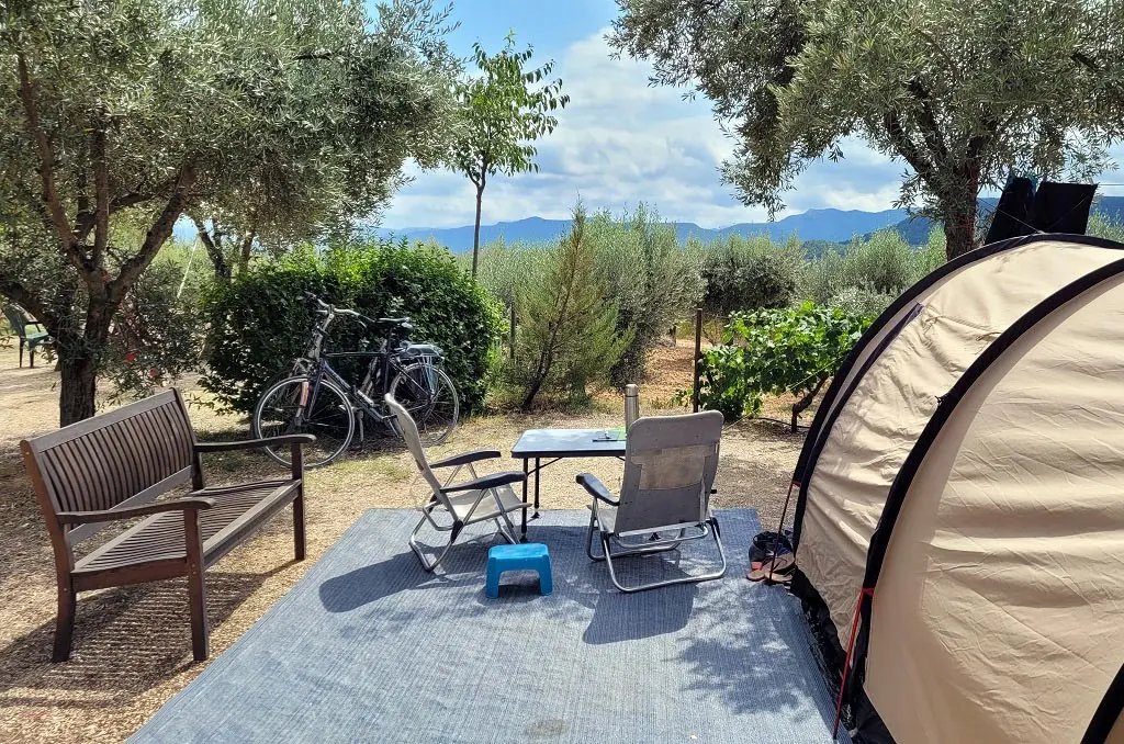 Ideal para parejas que buscan alejarse de la ciudad y desconectar disfrutando de la naturaleza. 