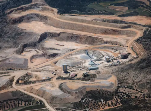 La compa&ntilde;&iacute;a elige a la villa minera por ser una zona con grandes perspectivas de desarrollo.