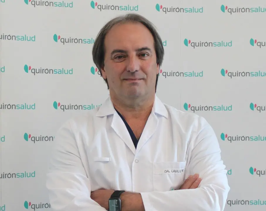 Dr. Urri&eacute;s, Director de Reproducci&oacute;n Asistida de Quir&oacute;nsalud Zaragoza