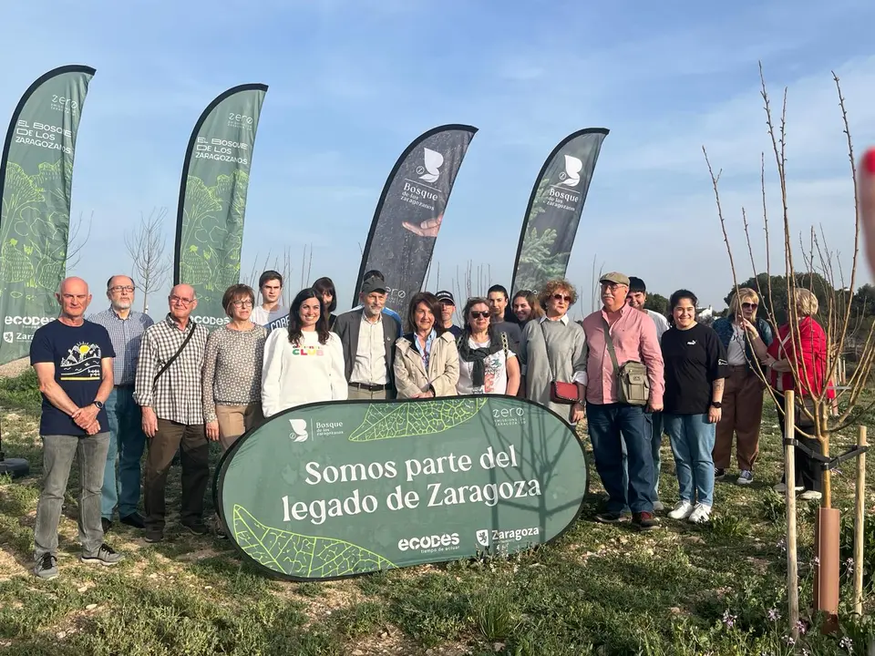 Todos los donantes pudieron plantar su &aacute;rbol en el Bosque de los Zaragozanos
