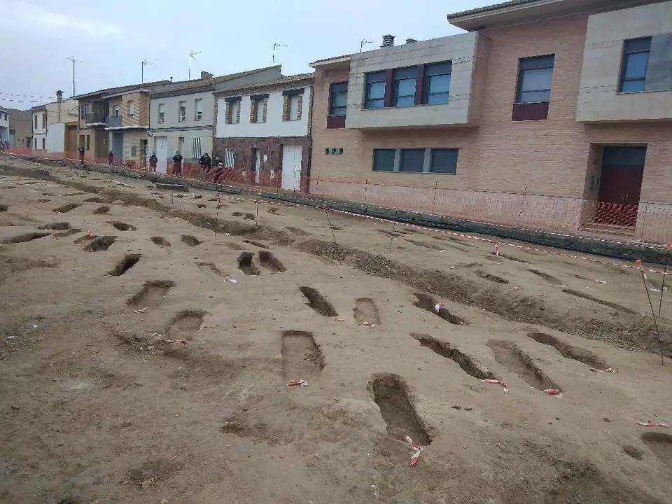 El cementerio isl&aacute;mico de Tauste se descubri&oacute; a finales de 2020 y es uno de los m&aacute;s grandes de Espa&ntilde;a. / GOB. ARAG&Oacute;N